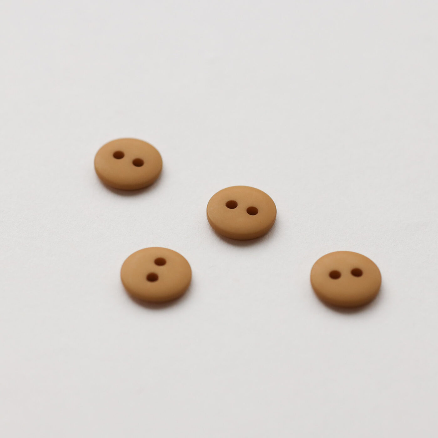 Classic Matte Buttons Mustard Mm Atelier Brunette