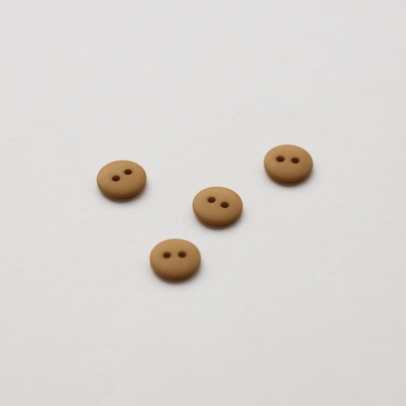 Classic Matte Buttons Mustard 10mm Atelier Brunette 内田ミシン商会