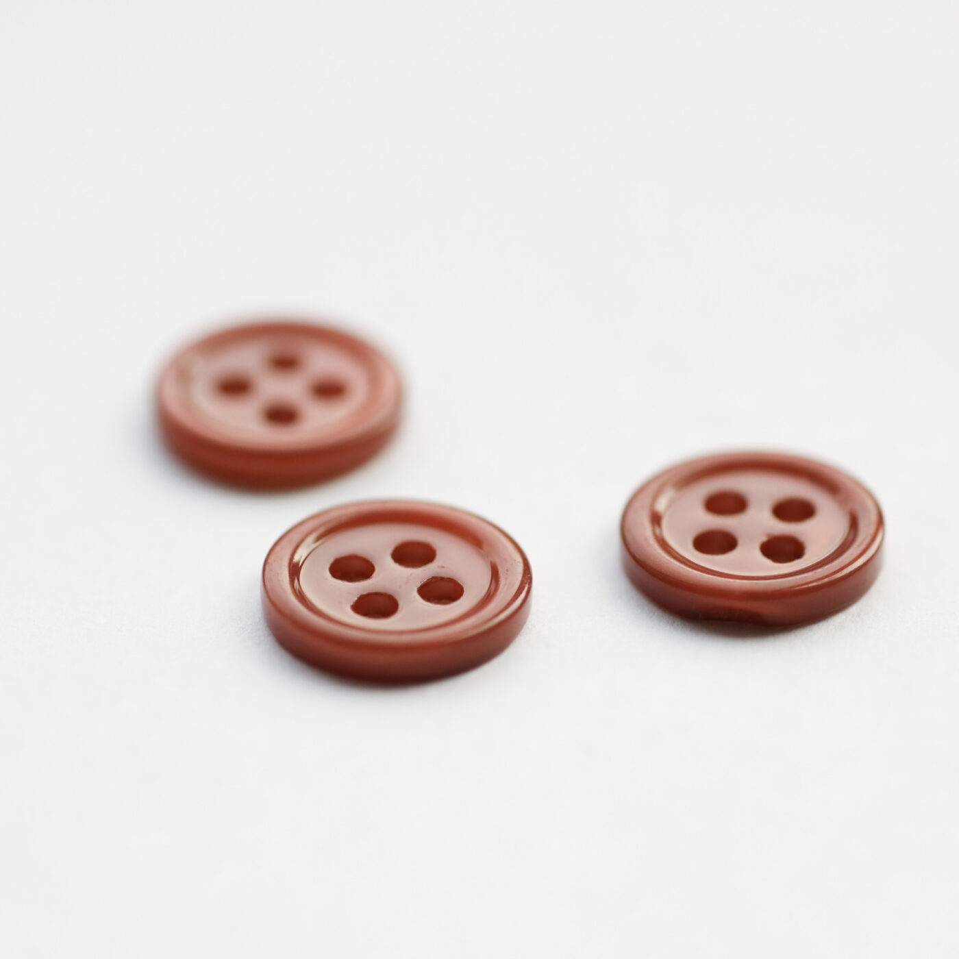 Bliss Buttons Chestnut 11mm Atelier Brunette 内田ミシン商会