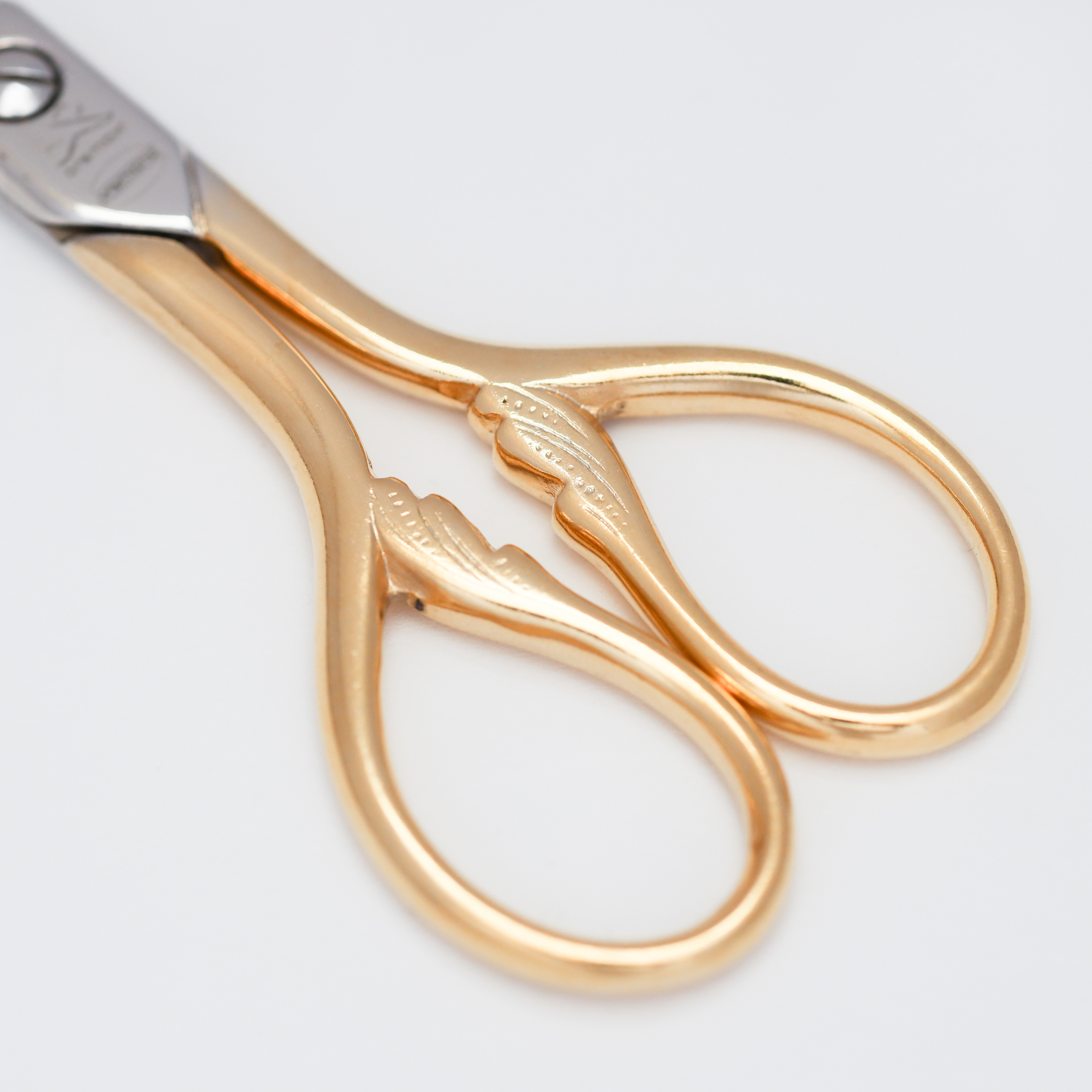 Sewing Scissors - Leaf