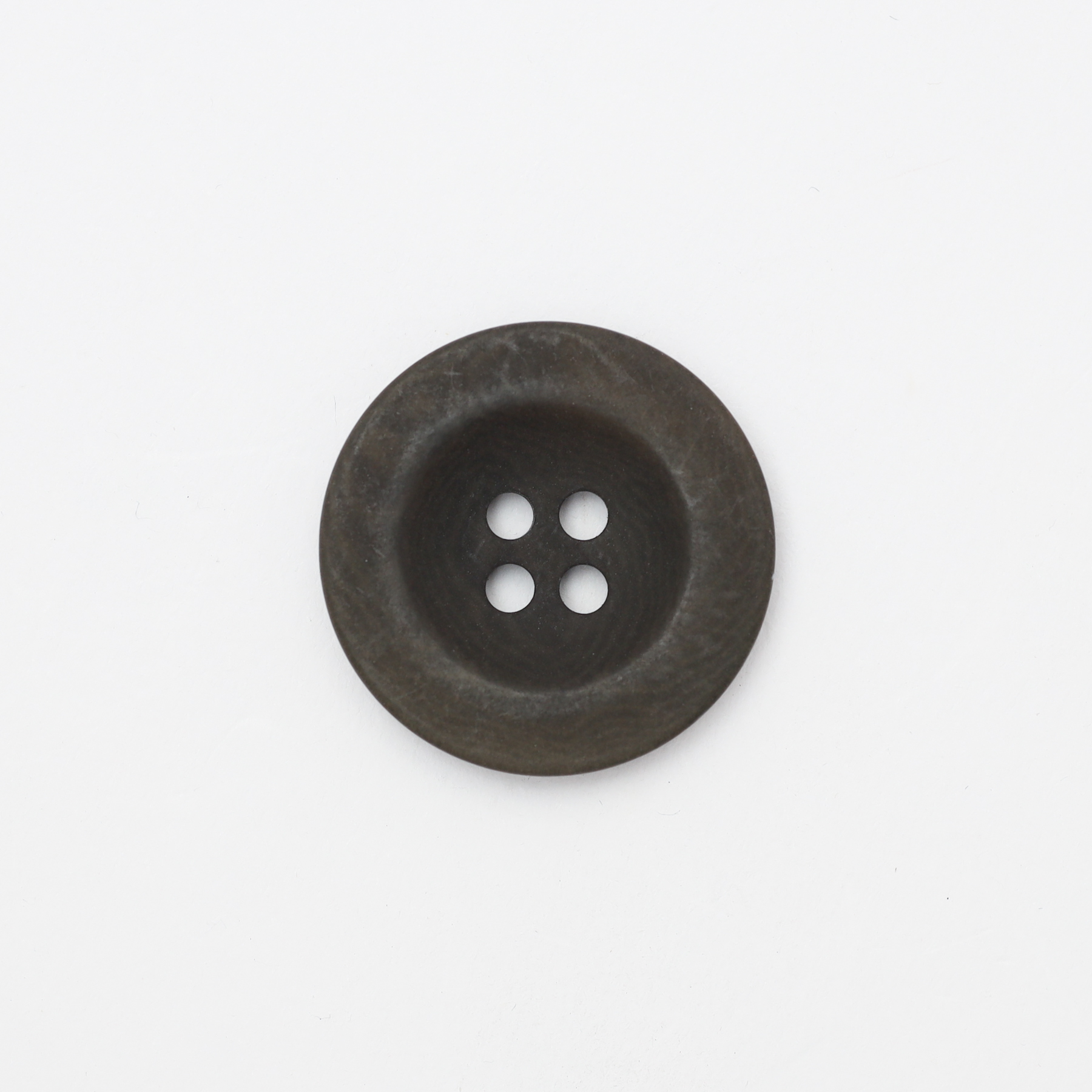 Khaki Corozo Buttons 22mm | Merchant&Mills | 内田ミシン商会