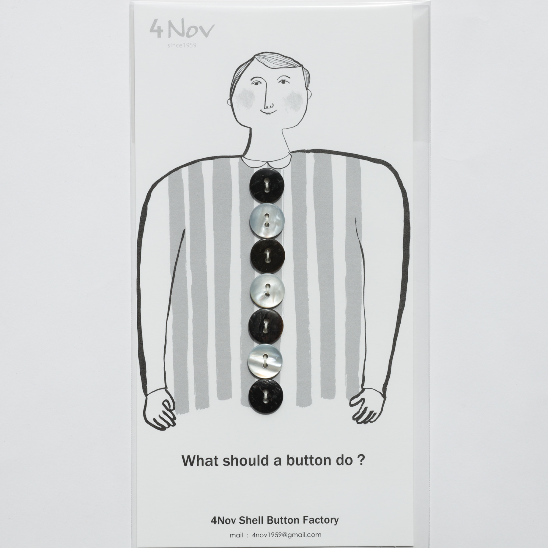 4Nov 黒蝶貝ボタン (直径15mm / ブラック、ホワイト色 / 丸・平型 / 2つ穴)