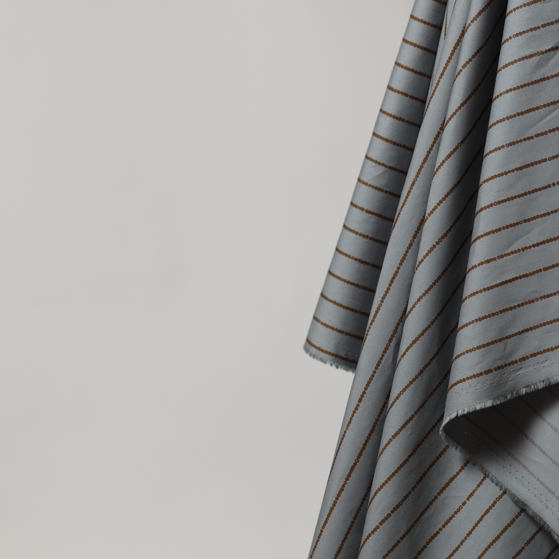 Daruma Fabric / Spangles - Blue-Gray × Cork