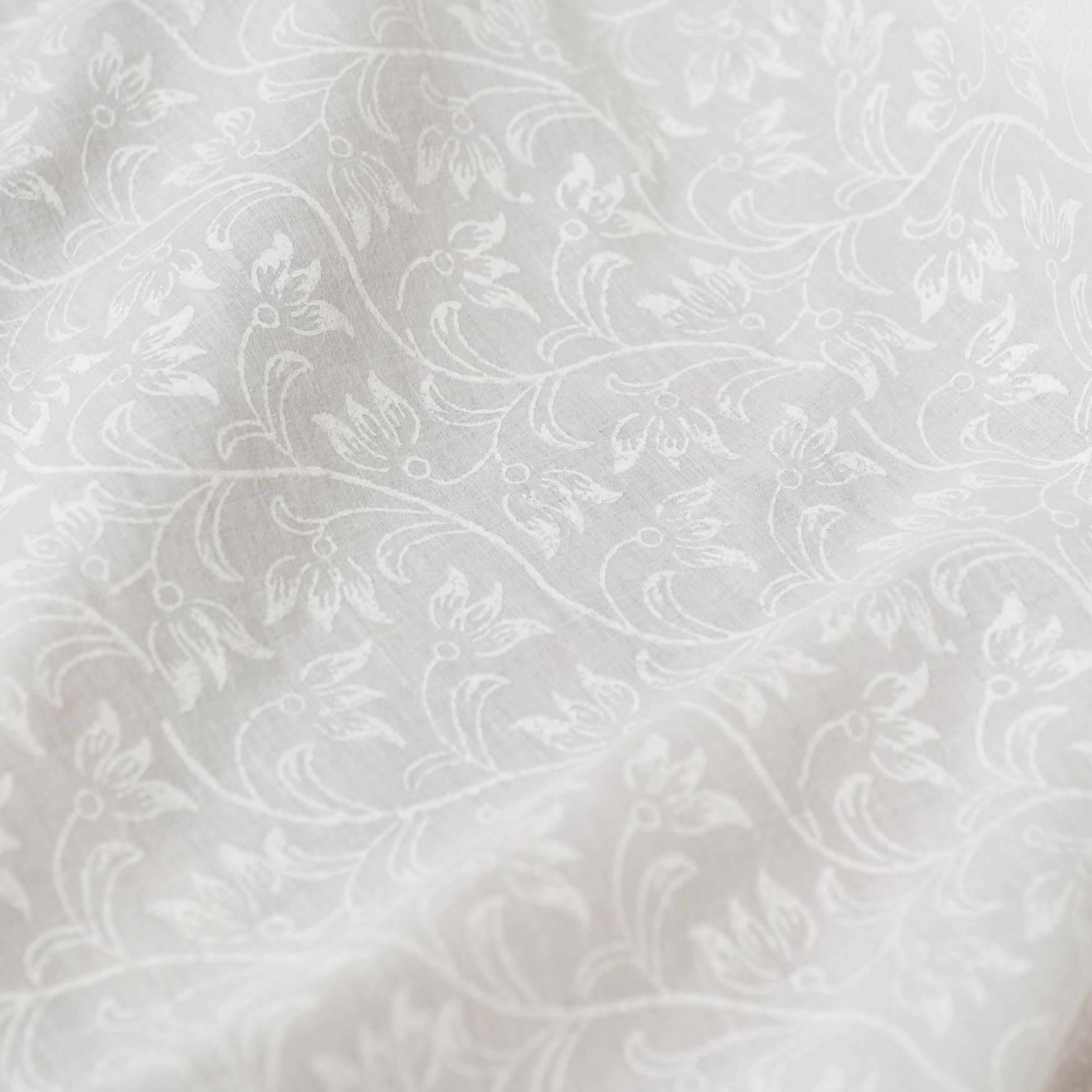 専用 hiand Flower Jacquard（white） 専用 hiand Flower Jacquard（white） Flower Jacquard OP - HIAND